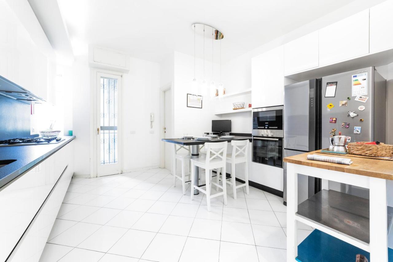 Loreto Elegant Flat Милано Екстериор снимка