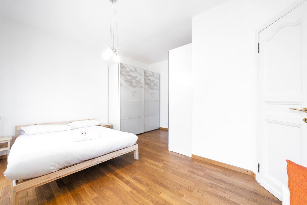 Loreto Elegant Flat Милано Екстериор снимка